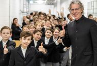 
                                  Der Knabenchor mit Jörg Breiding in Herrenhausen